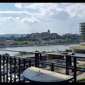 Jackquaters Appartement Budapest