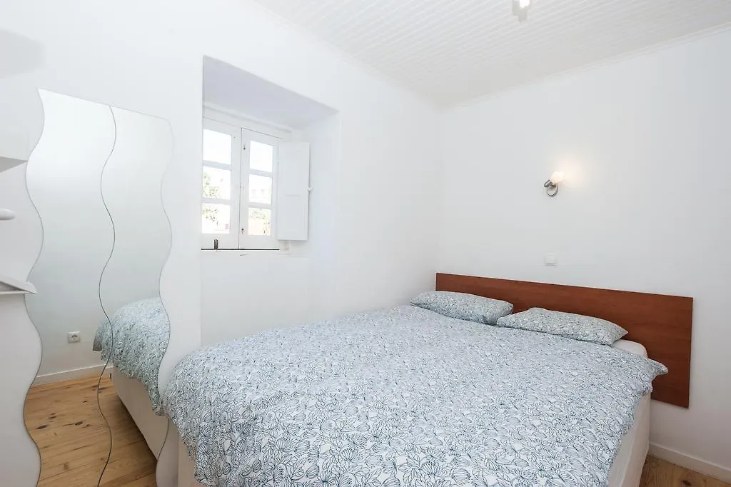 Castelo Terrace Apartment Lisbon